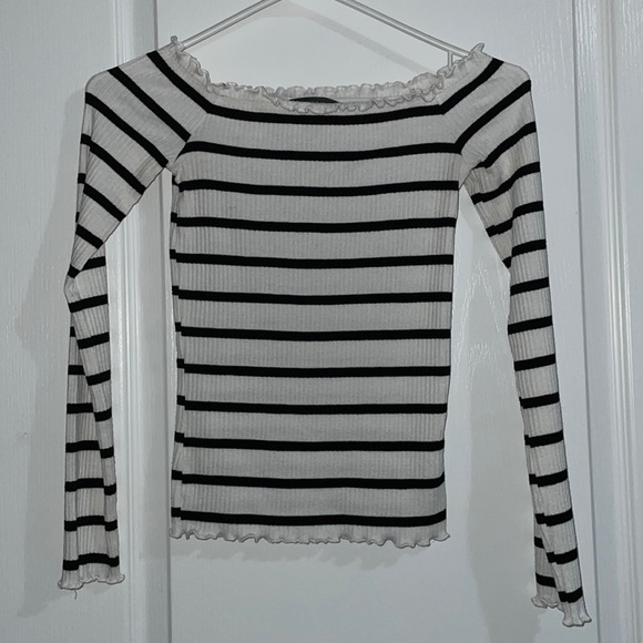 Off Shoulder Long Sleeve Top - Picture 1 of 2